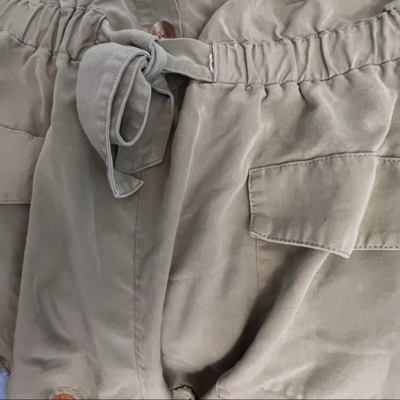 Bershka front tier romper - Picture 4 of 5